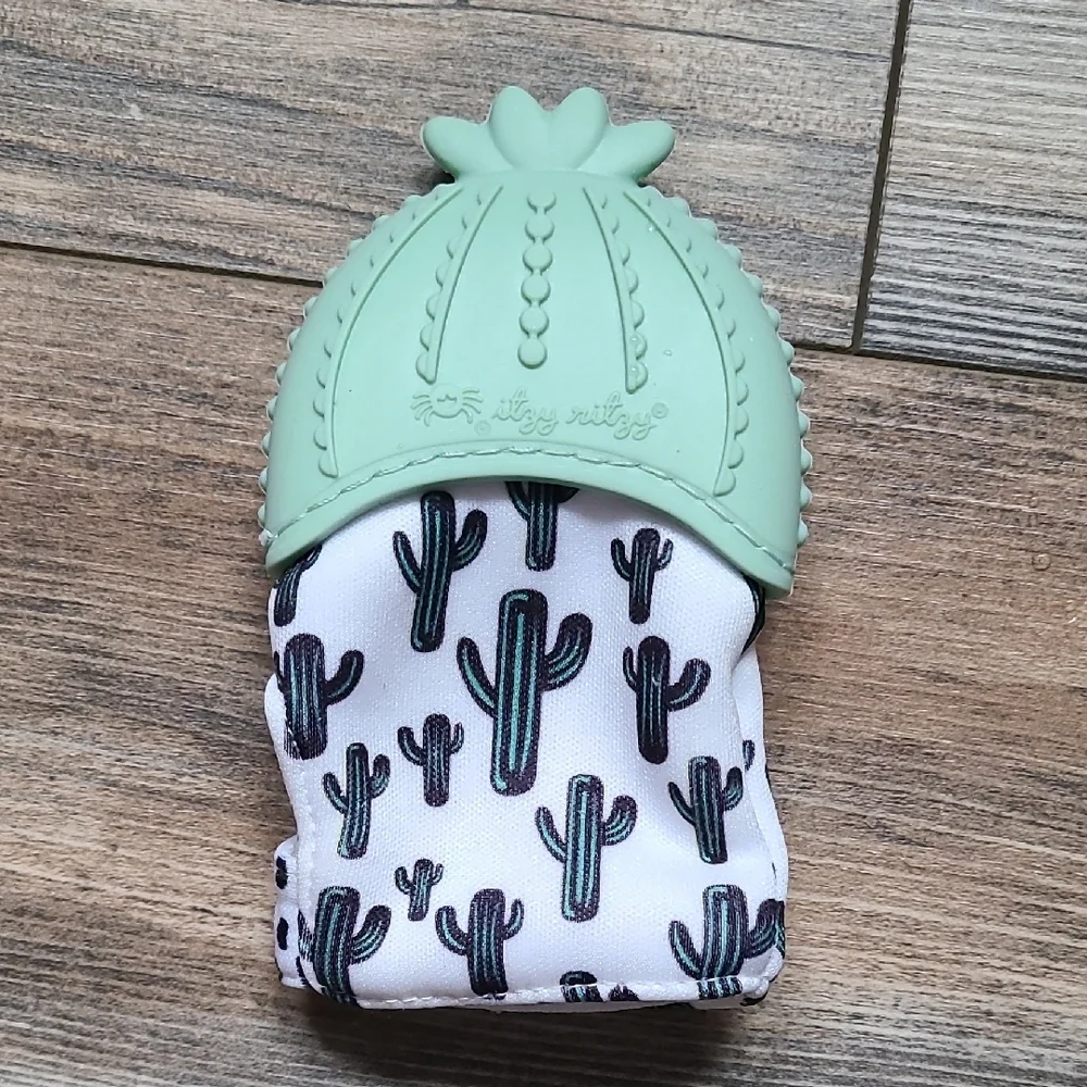 Itzy Ritzy Cactus Teething Mitt - Mint Green